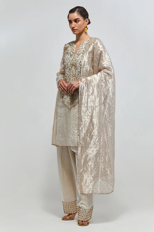 Rangrez Silver Gold Stripe Tissue Embroidered Yoke Kurta With Farshi Salwar And Organza Dupatta