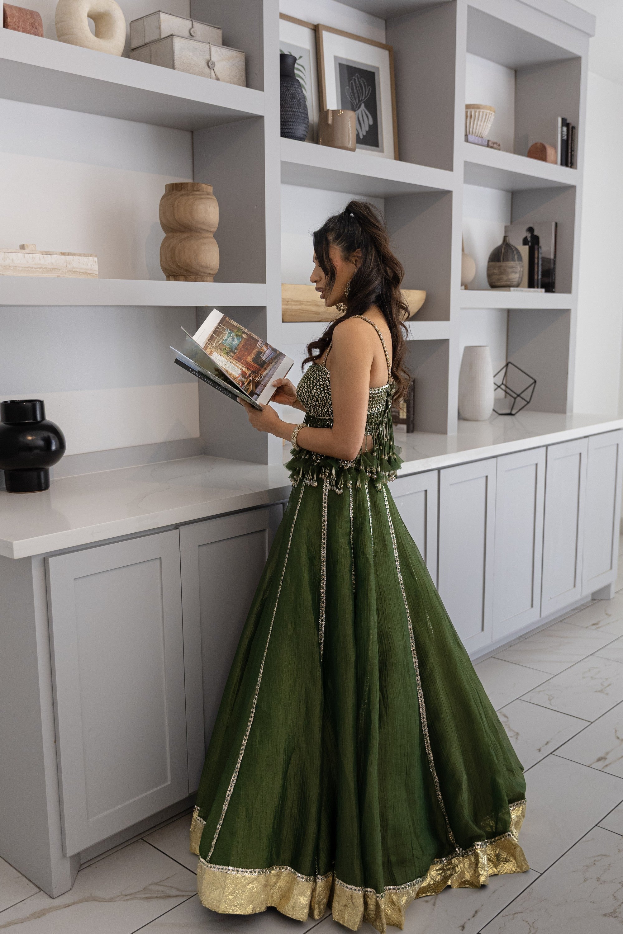 Noura Lehenga