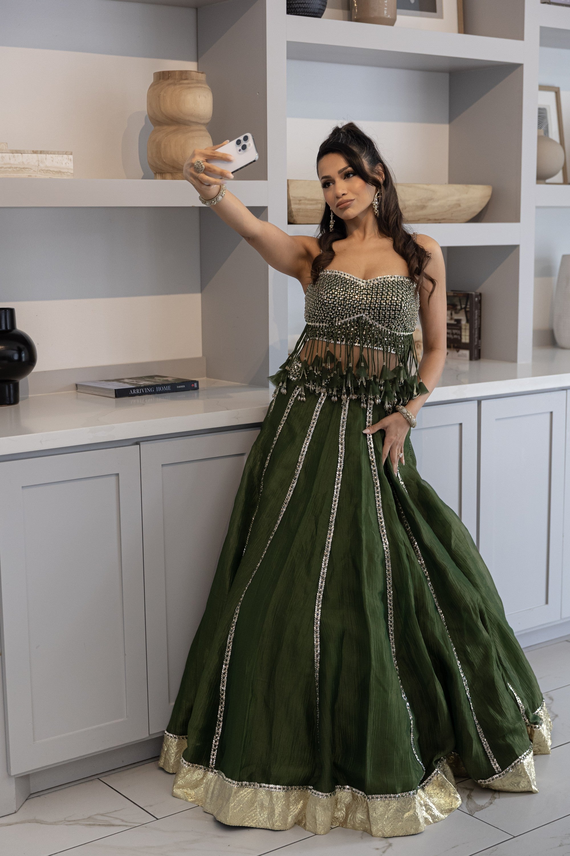 Noura Lehenga