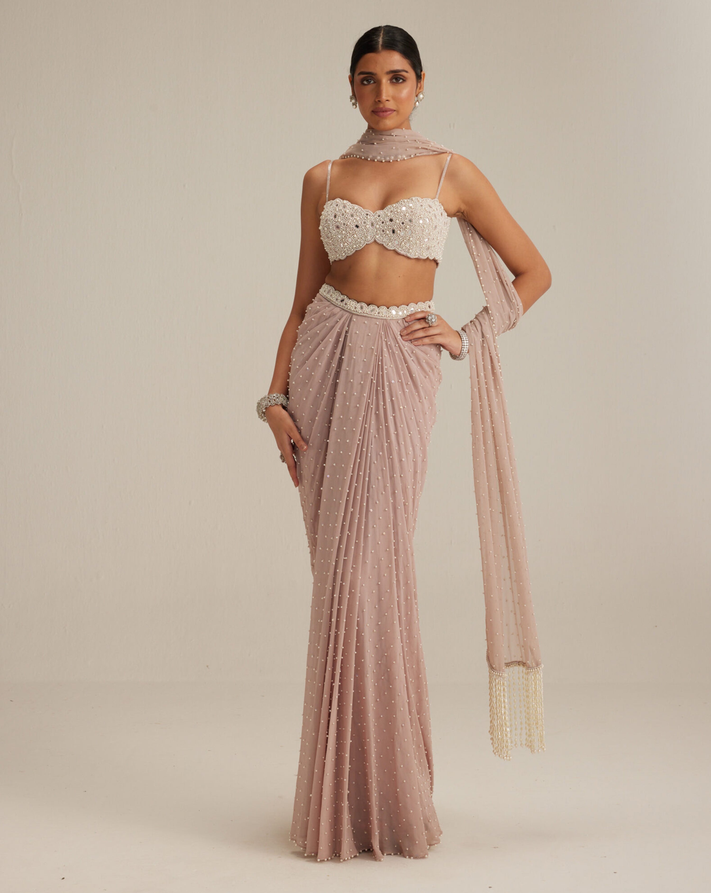 Ash pink Pearl Scattered draped skirt set