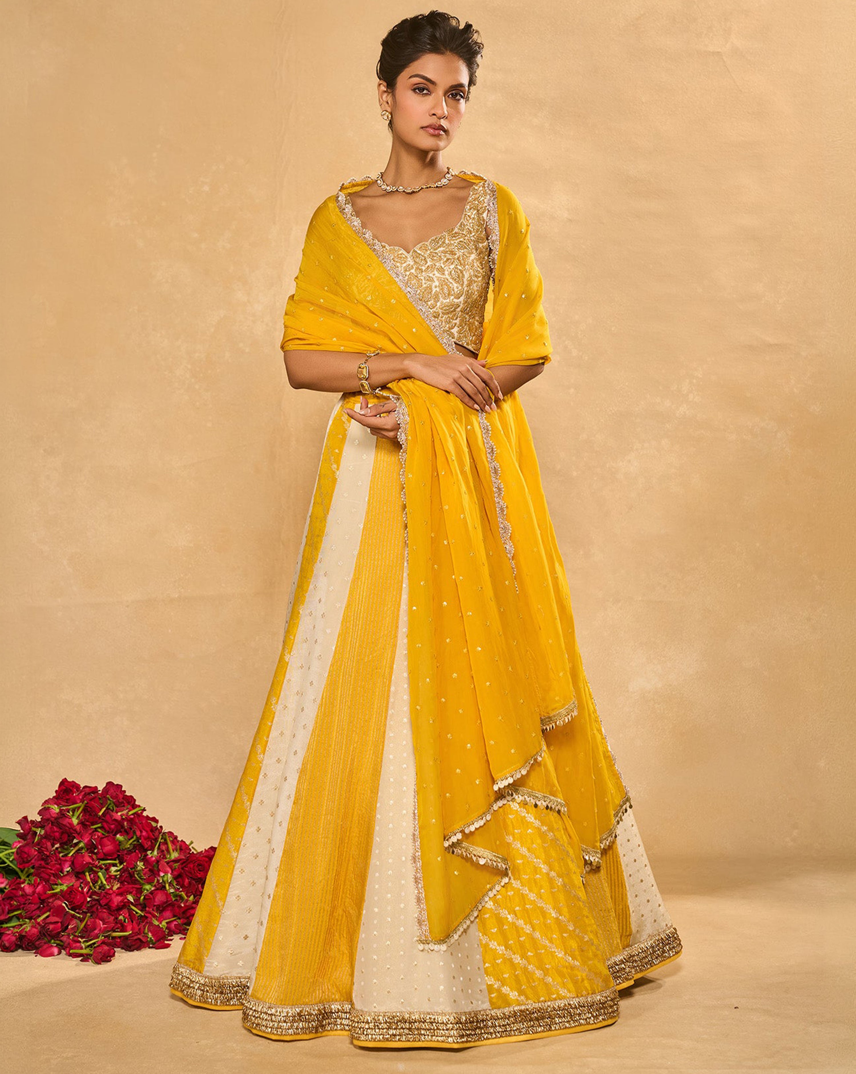 Bhumi Lehenga