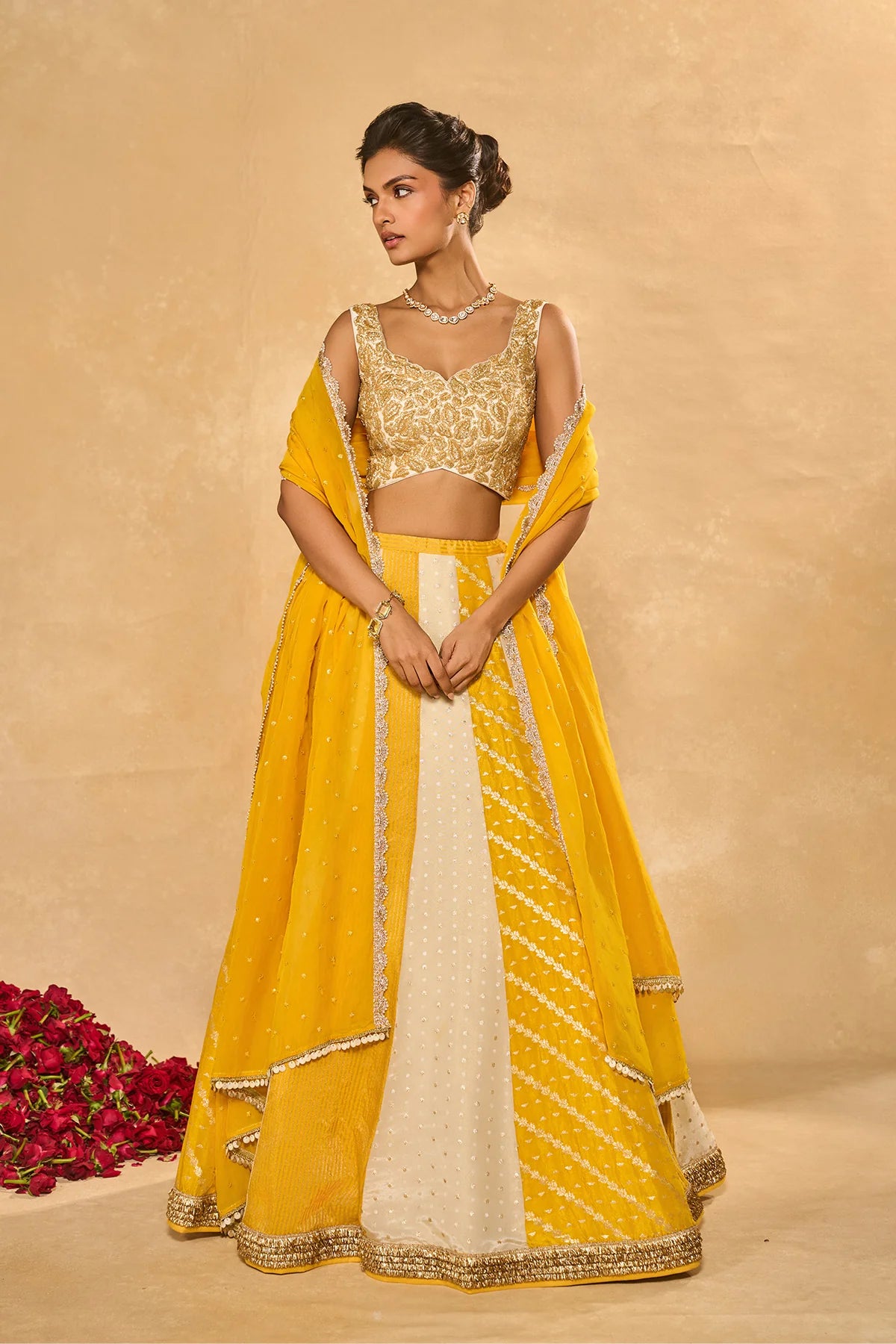 Bhumi Lehenga