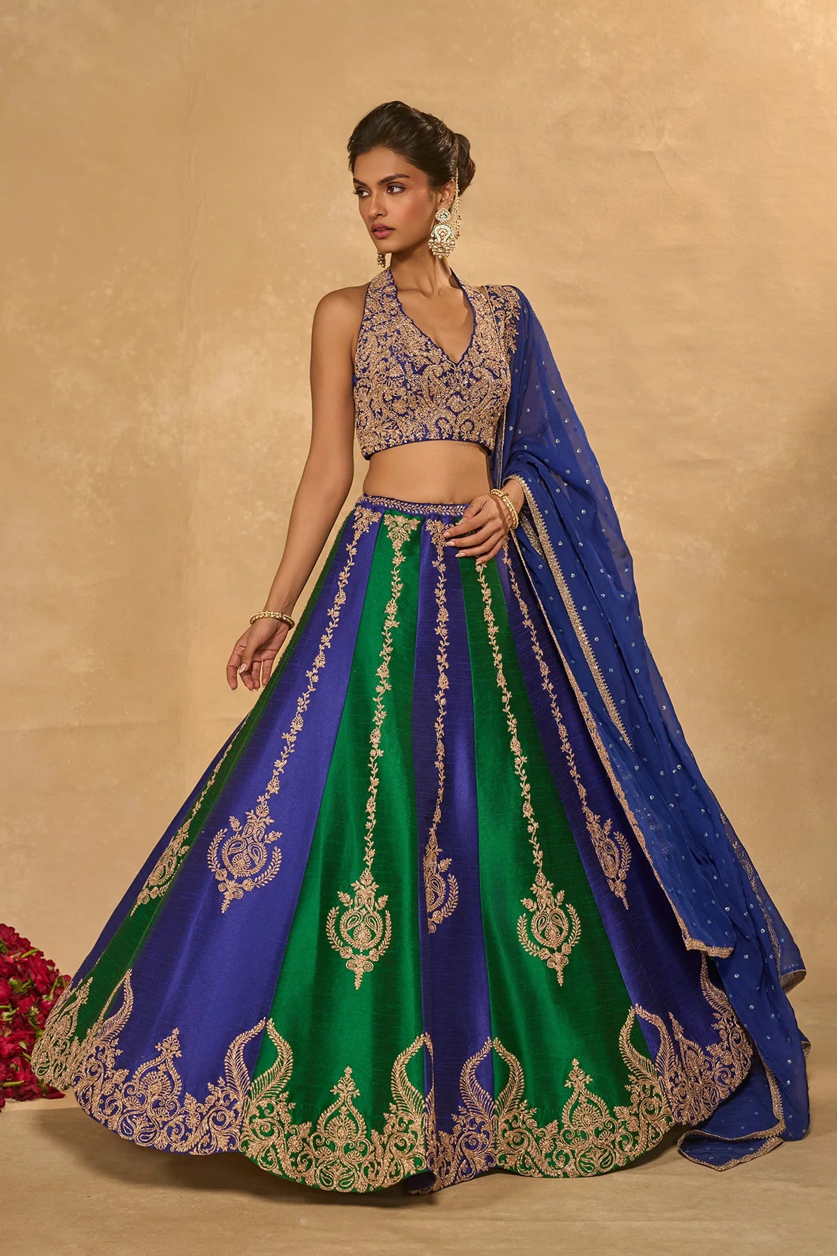 Saira Lehenga