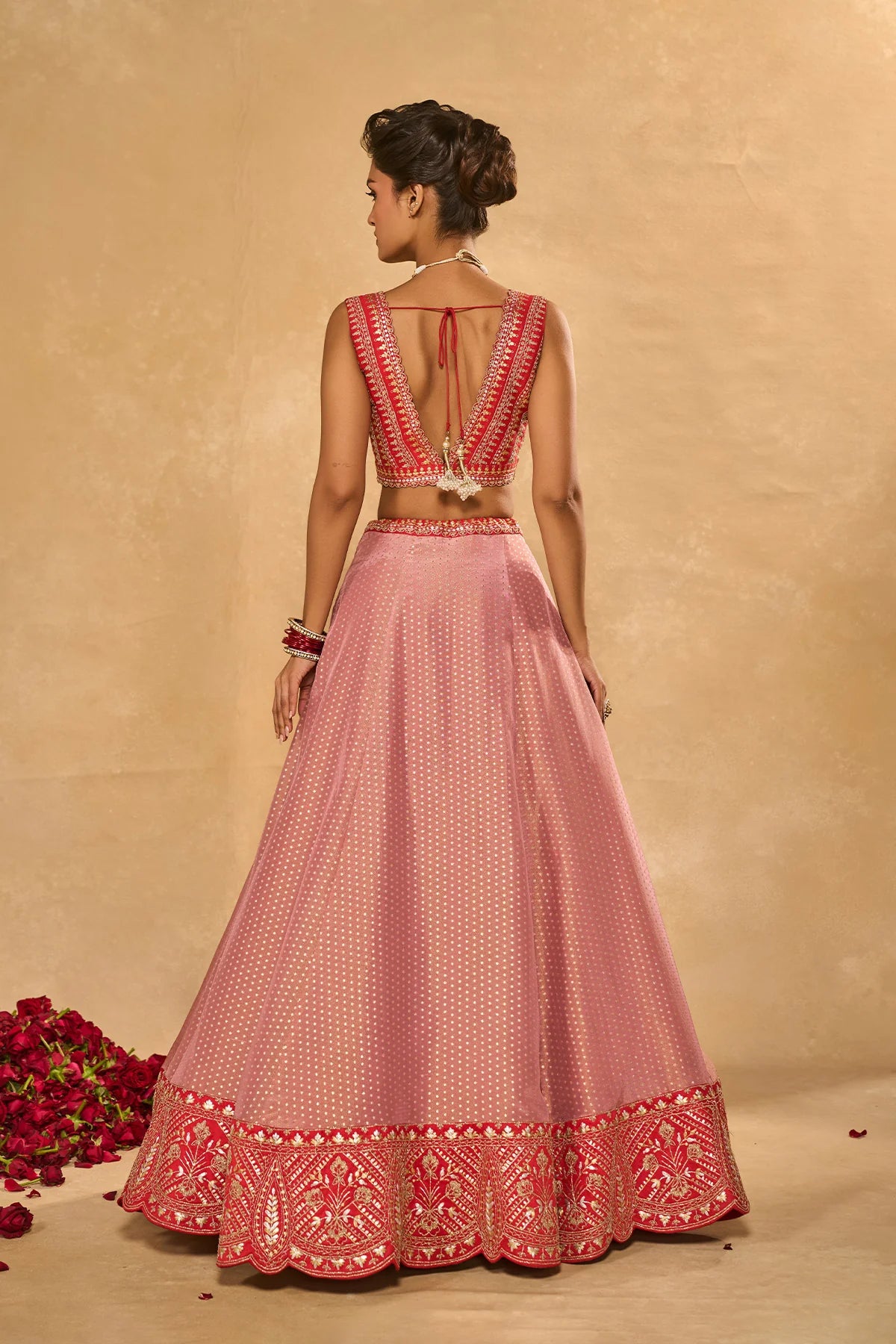 Mina Daman Lehenga