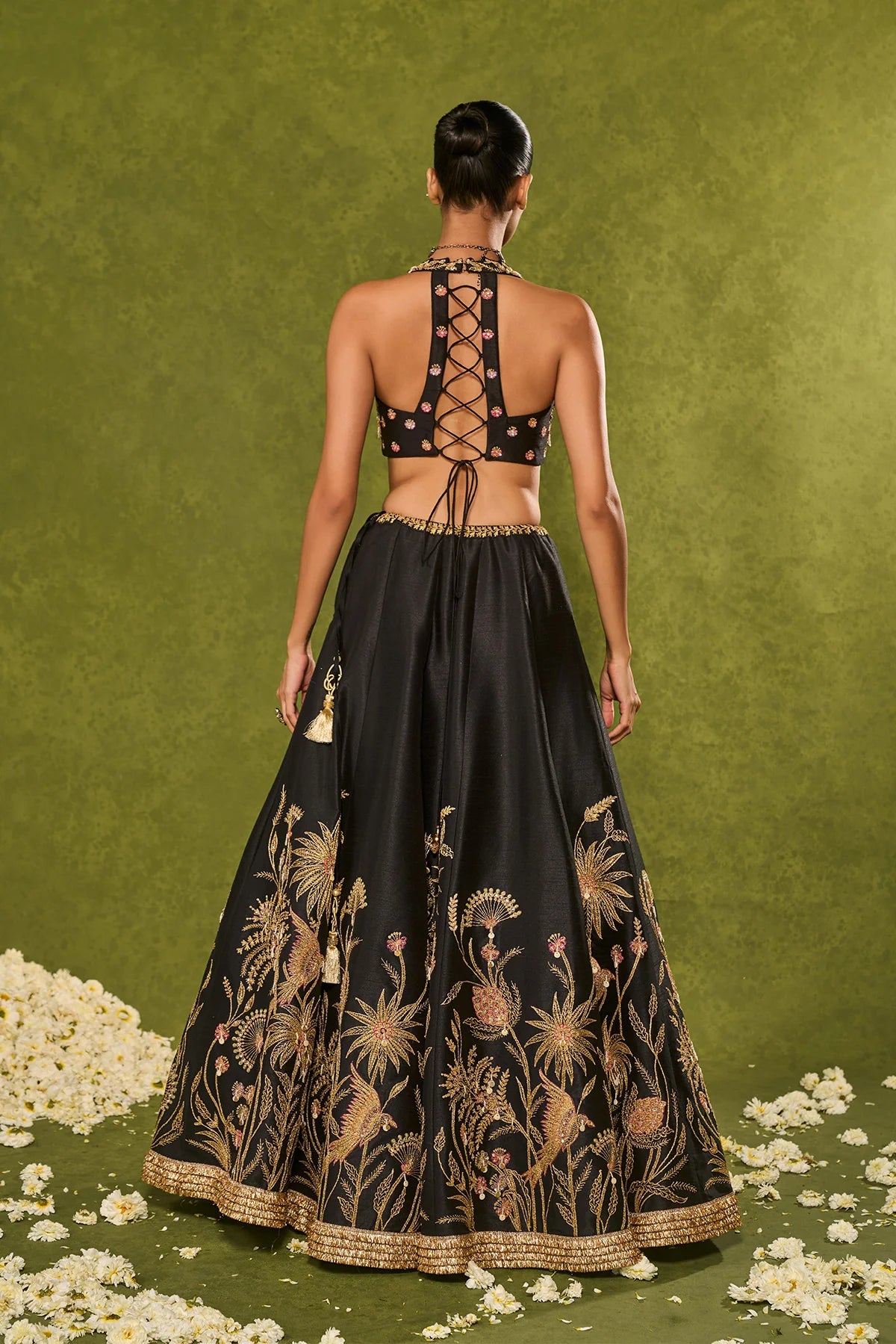 Huda Lehenga