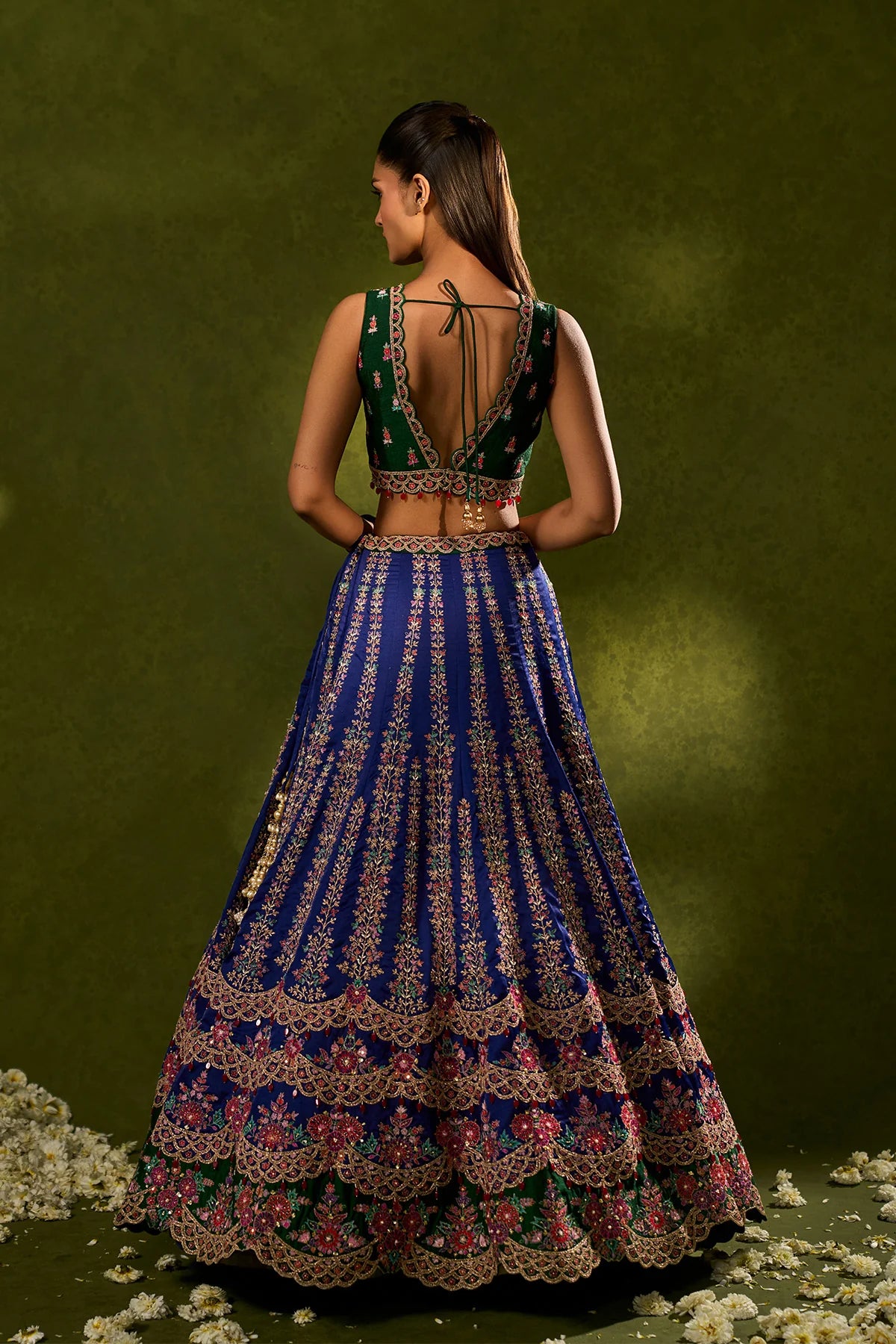 Oorja Lehenga