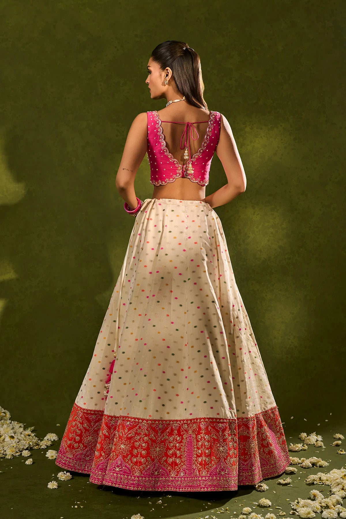 Anvi Lehenga