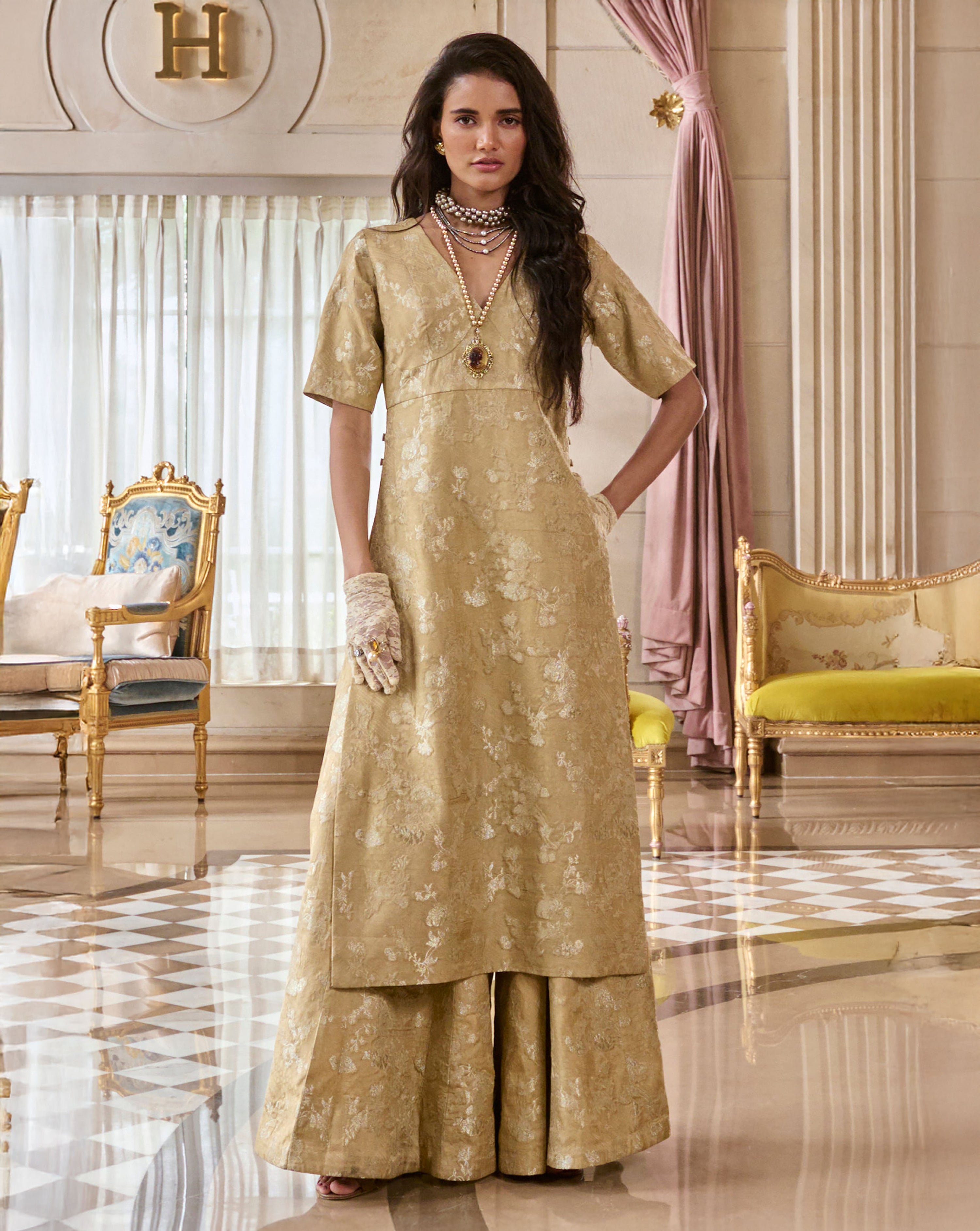 Chiara Kurta Set – Chicory