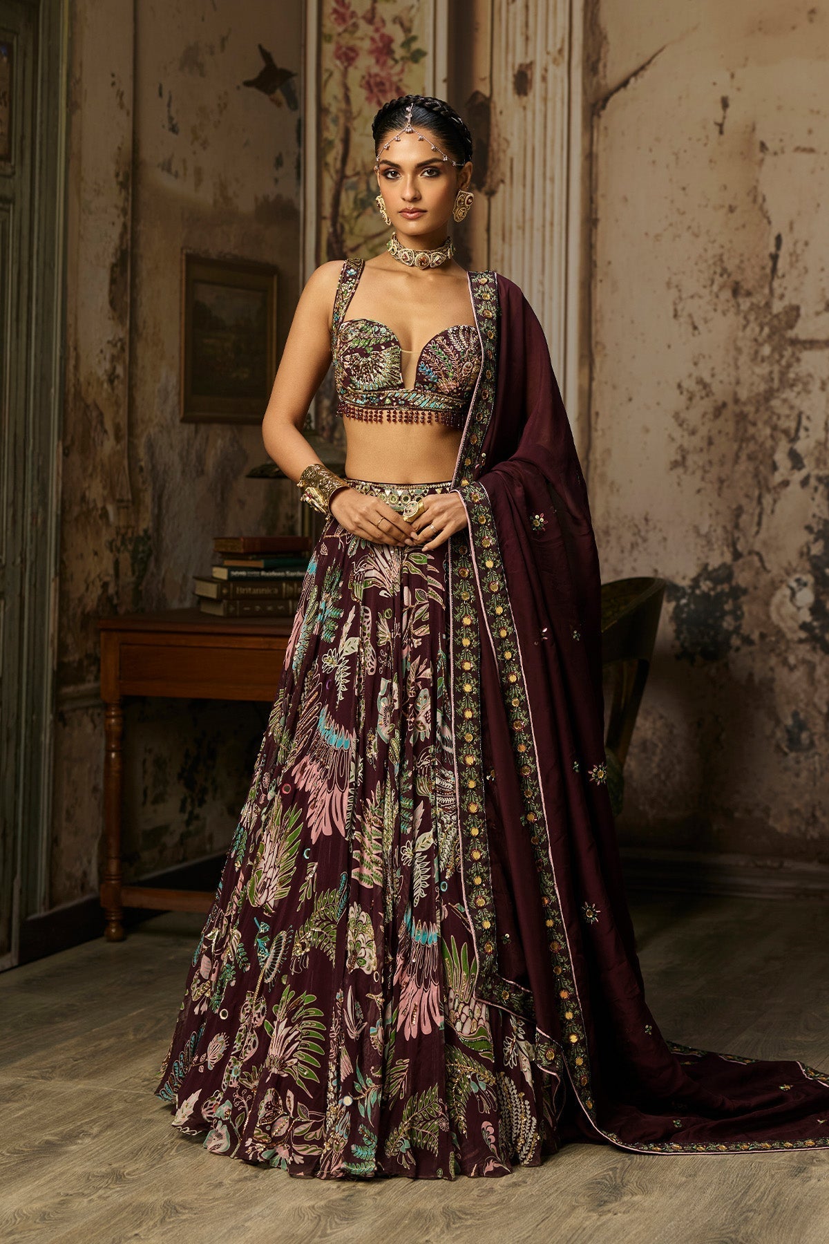 Kushnaaz Turner In Plum Printed And Highlighted Lehenga Set
