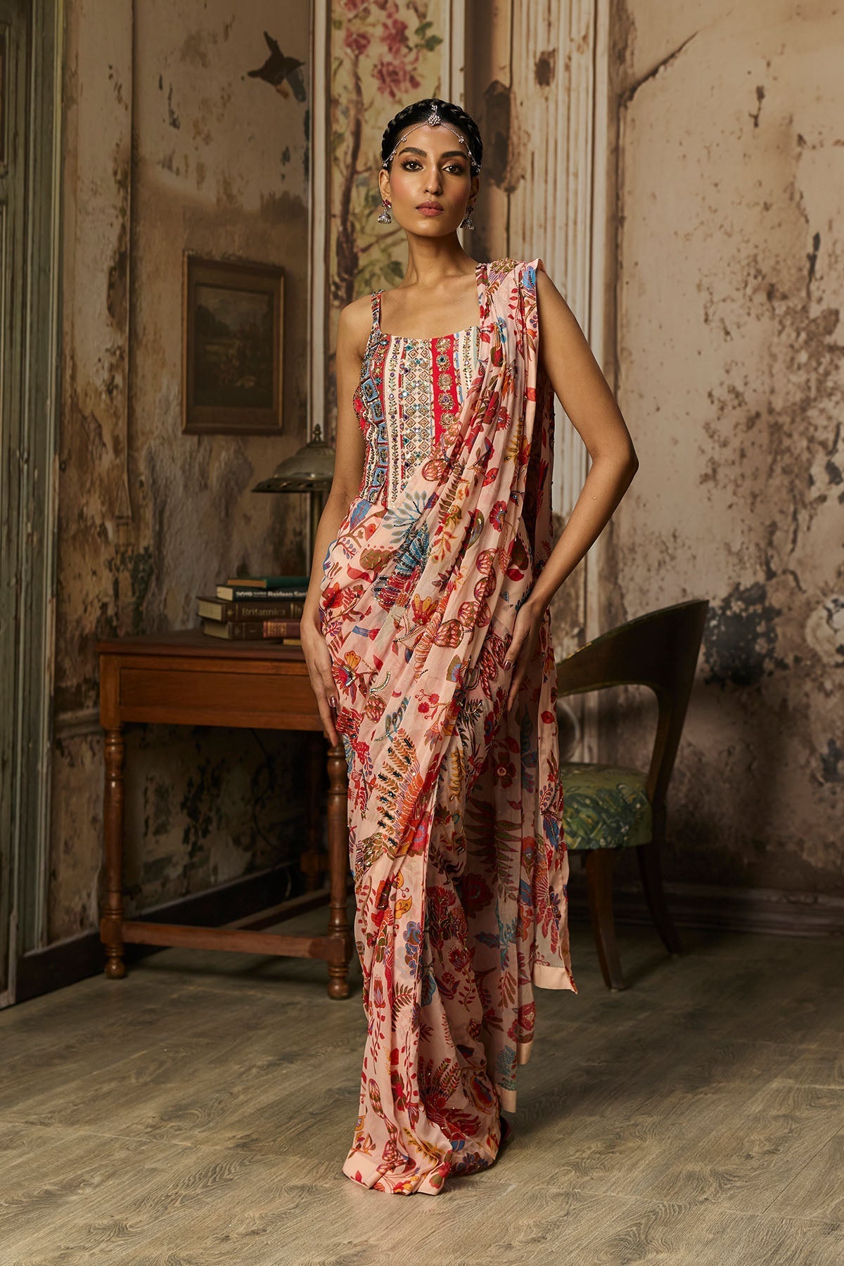 Blush Pink Printed And Highlighted Classic Saree Set