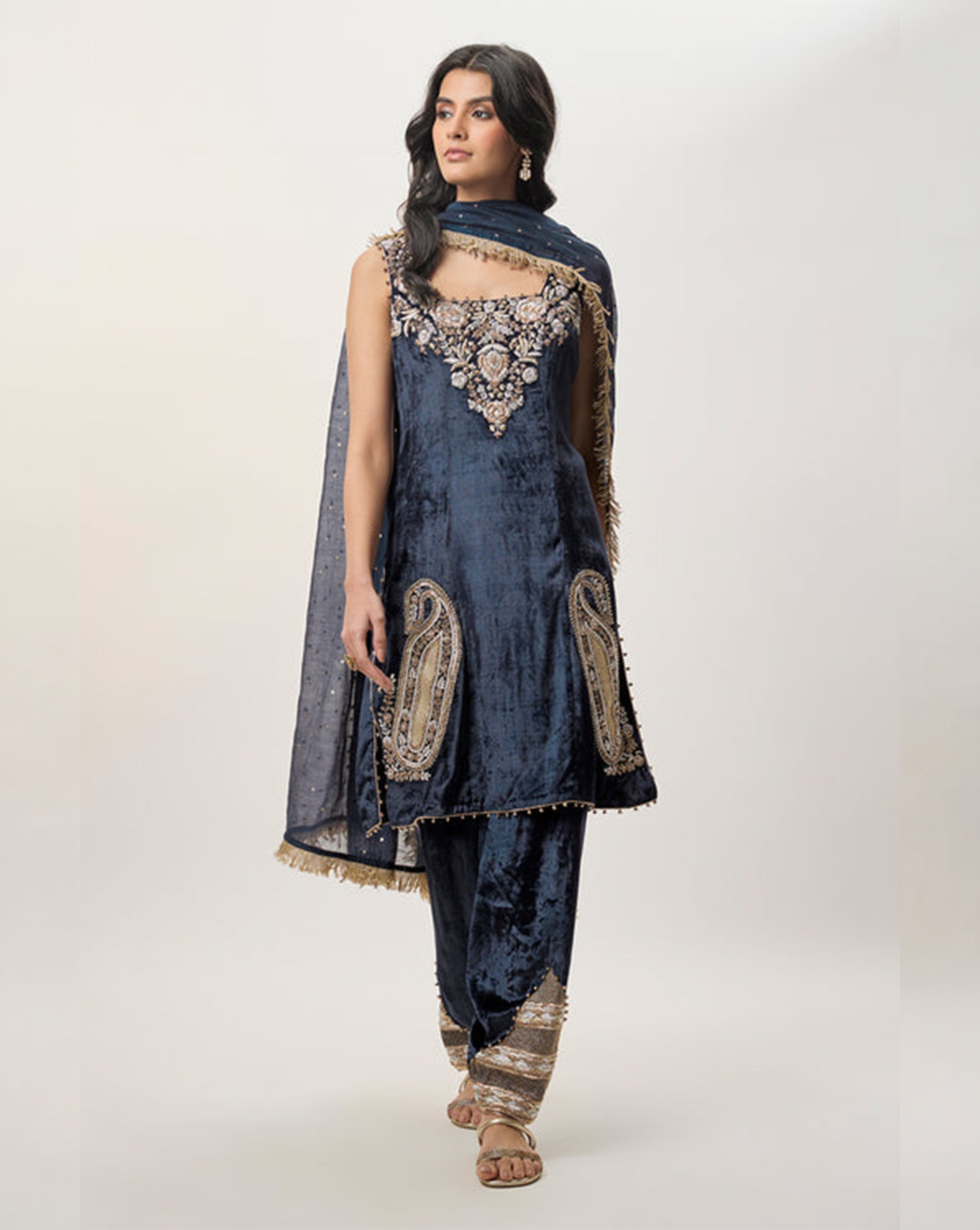 Elara Navy Blue Velvet Embroidered Kurta With Farshi Salwar And Mukaish Silkmul Dupatta
