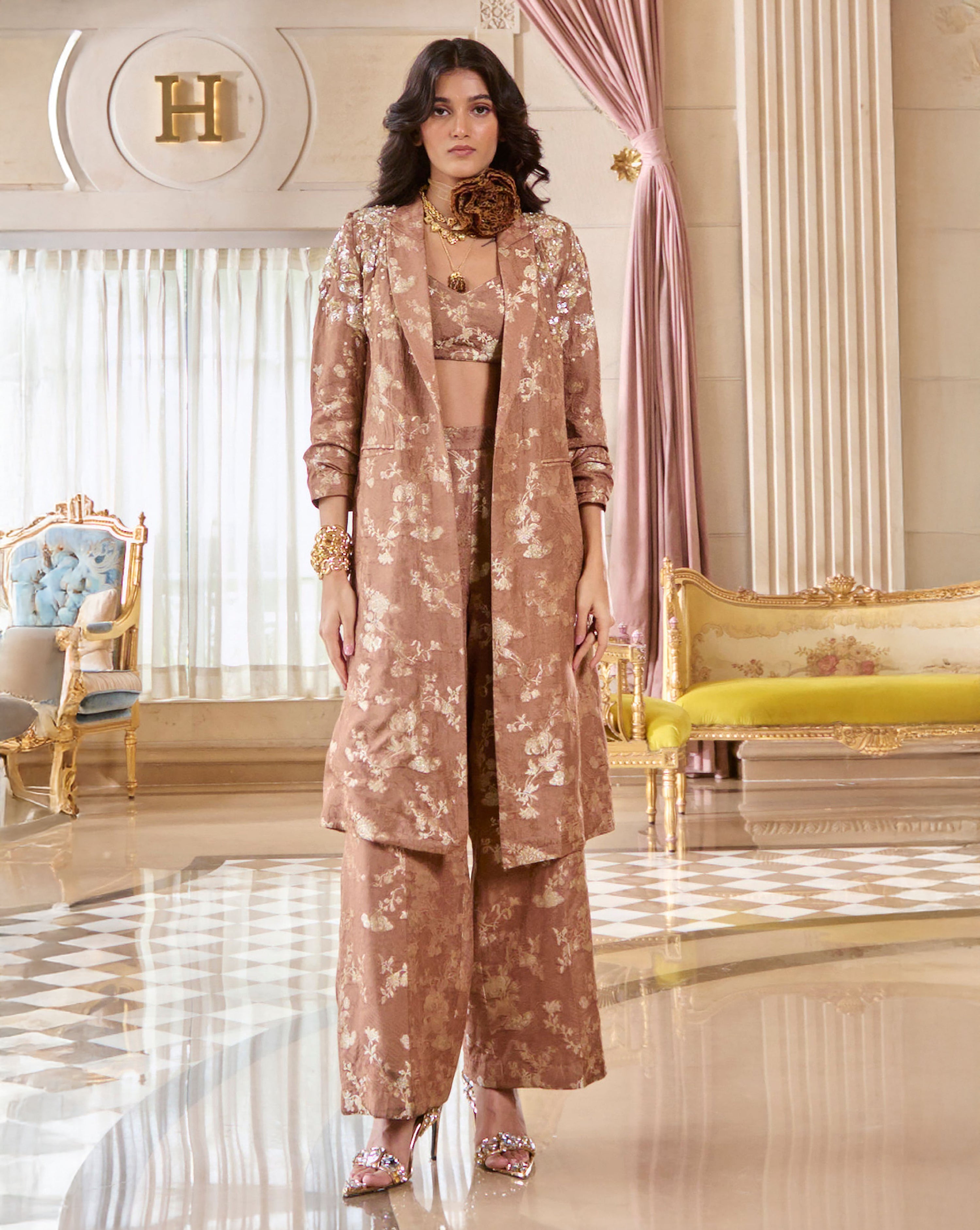 Hemsley Blazer Set