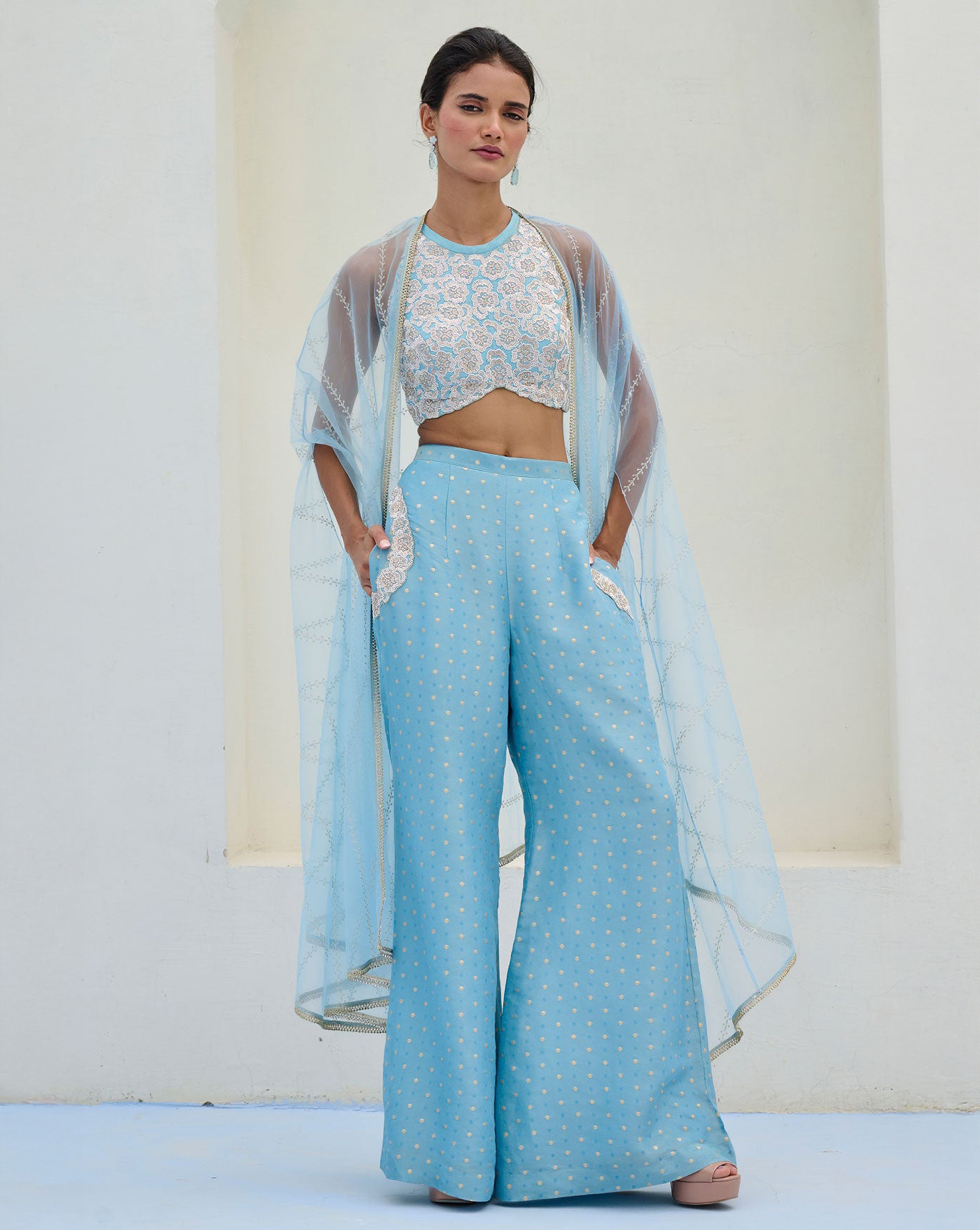 Lara Cape Set