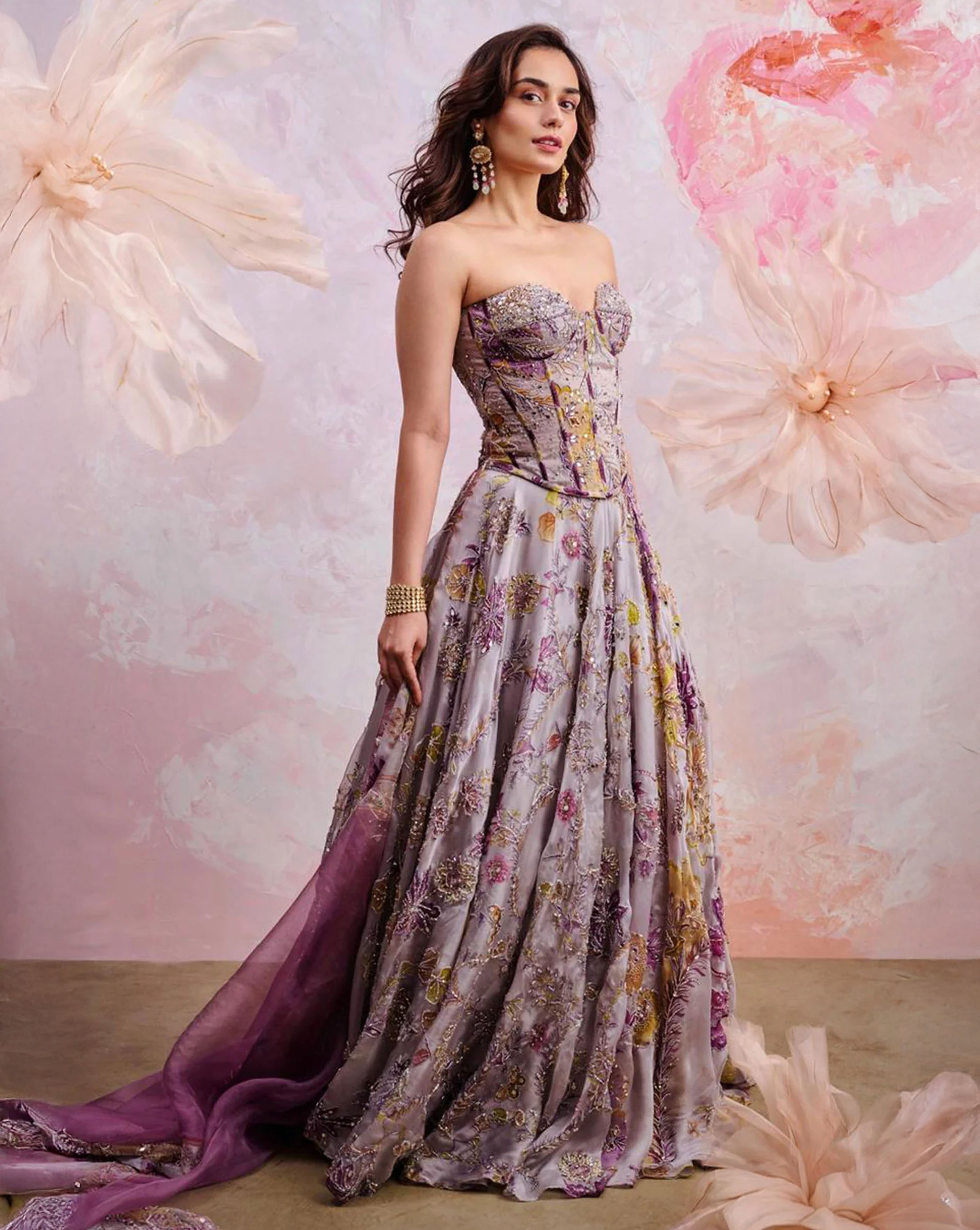 Manushi Chhillar in Elanor