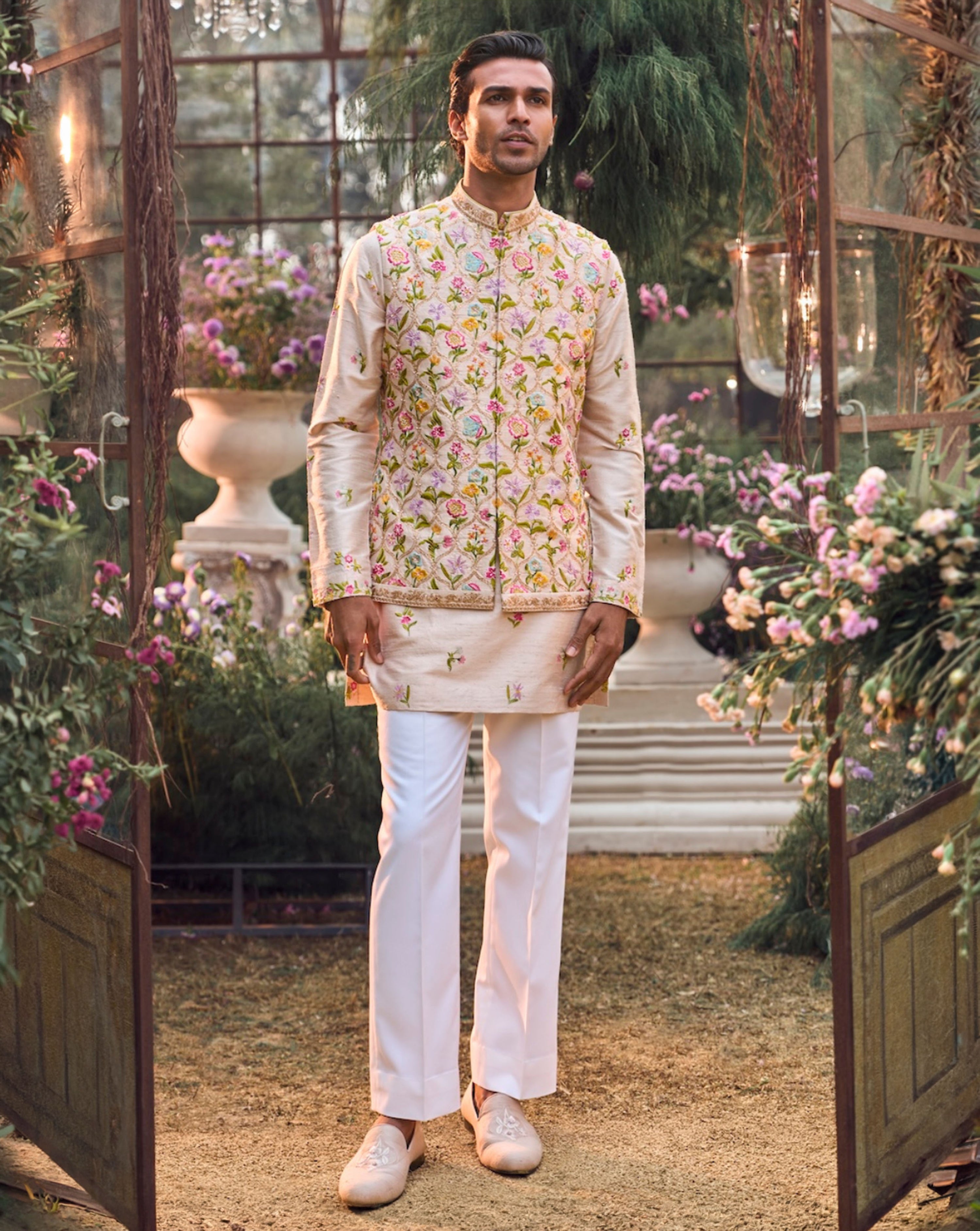 Multi-Coloured Floral Bundi Set