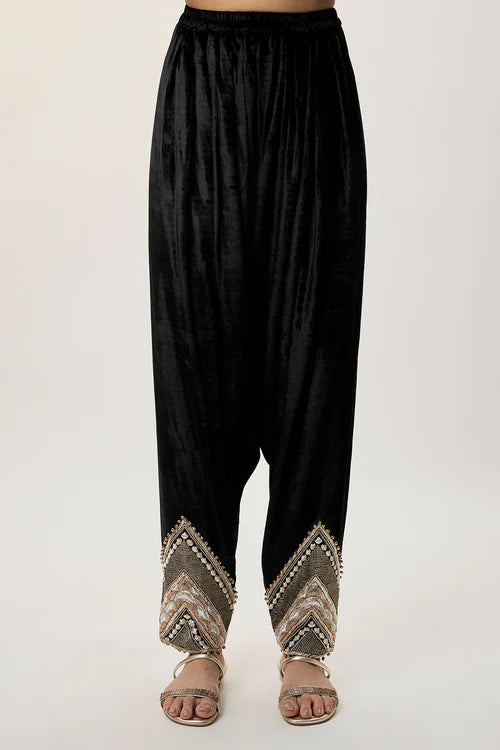Ziba Black Velvet Embroidered Kurta With Farshi Salwar And Mukaish Silkmul Dupatta