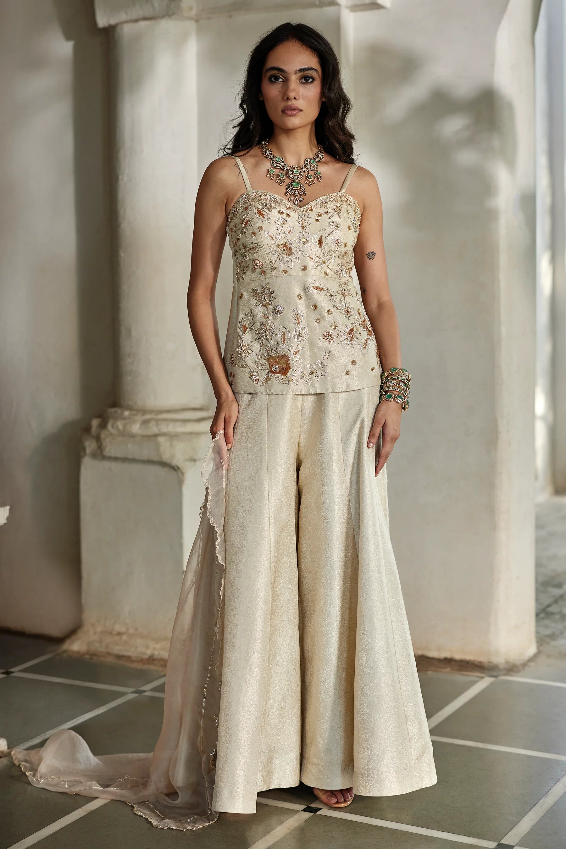 Niri Kurti Set