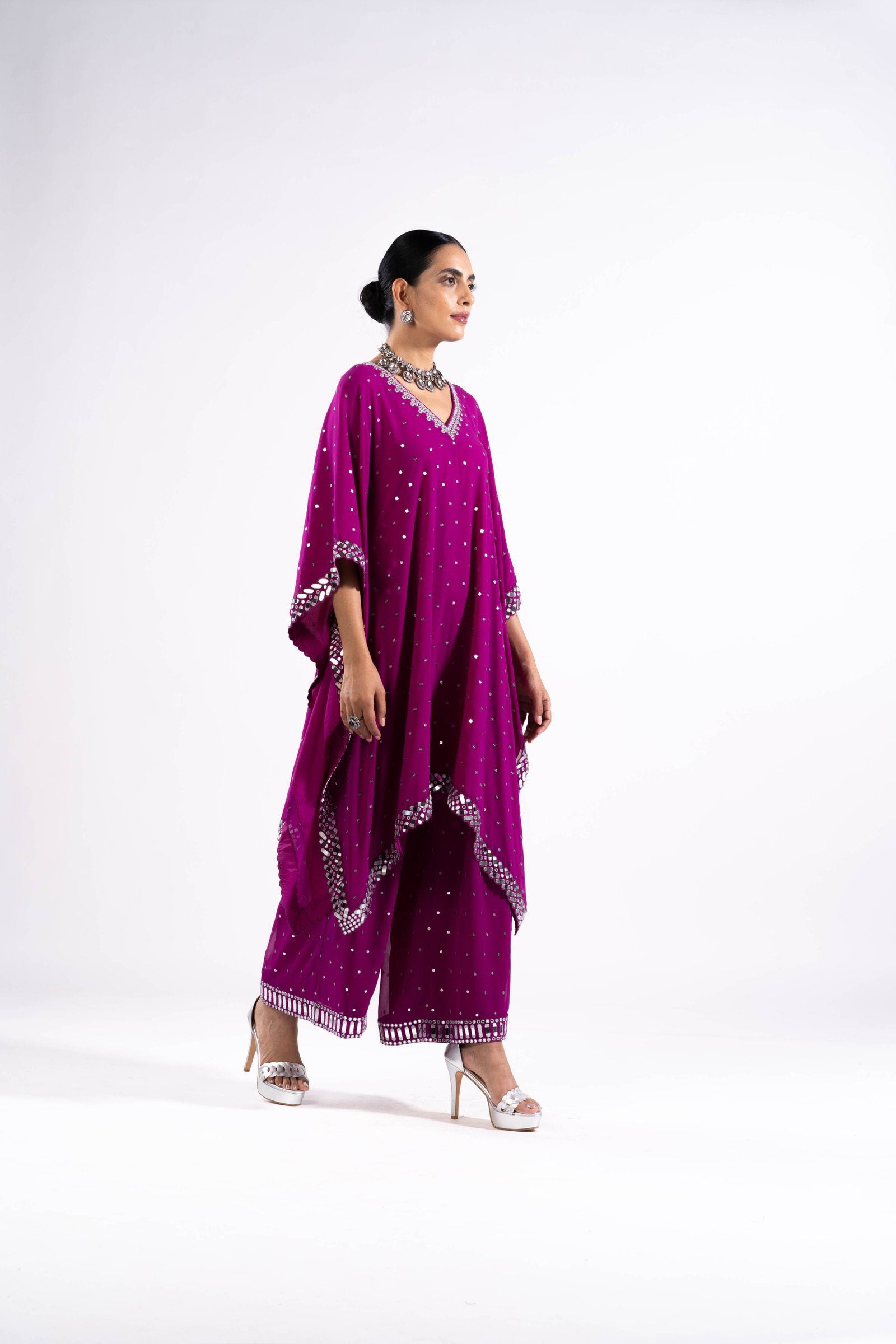 Pop Wine Kaftan Set