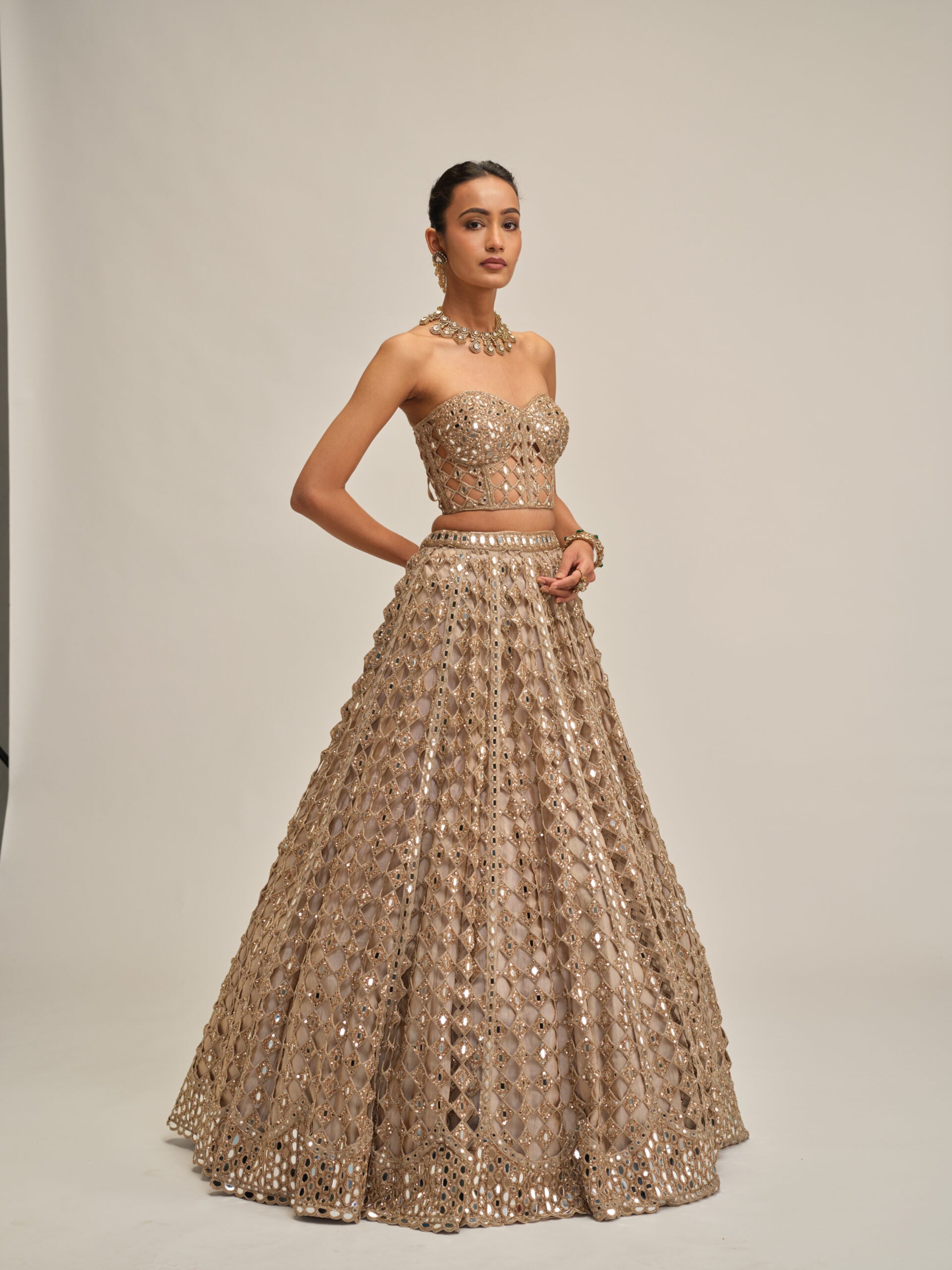 Light Beige Diamond Mirror Cutwork Crop Top Skirt Set 3