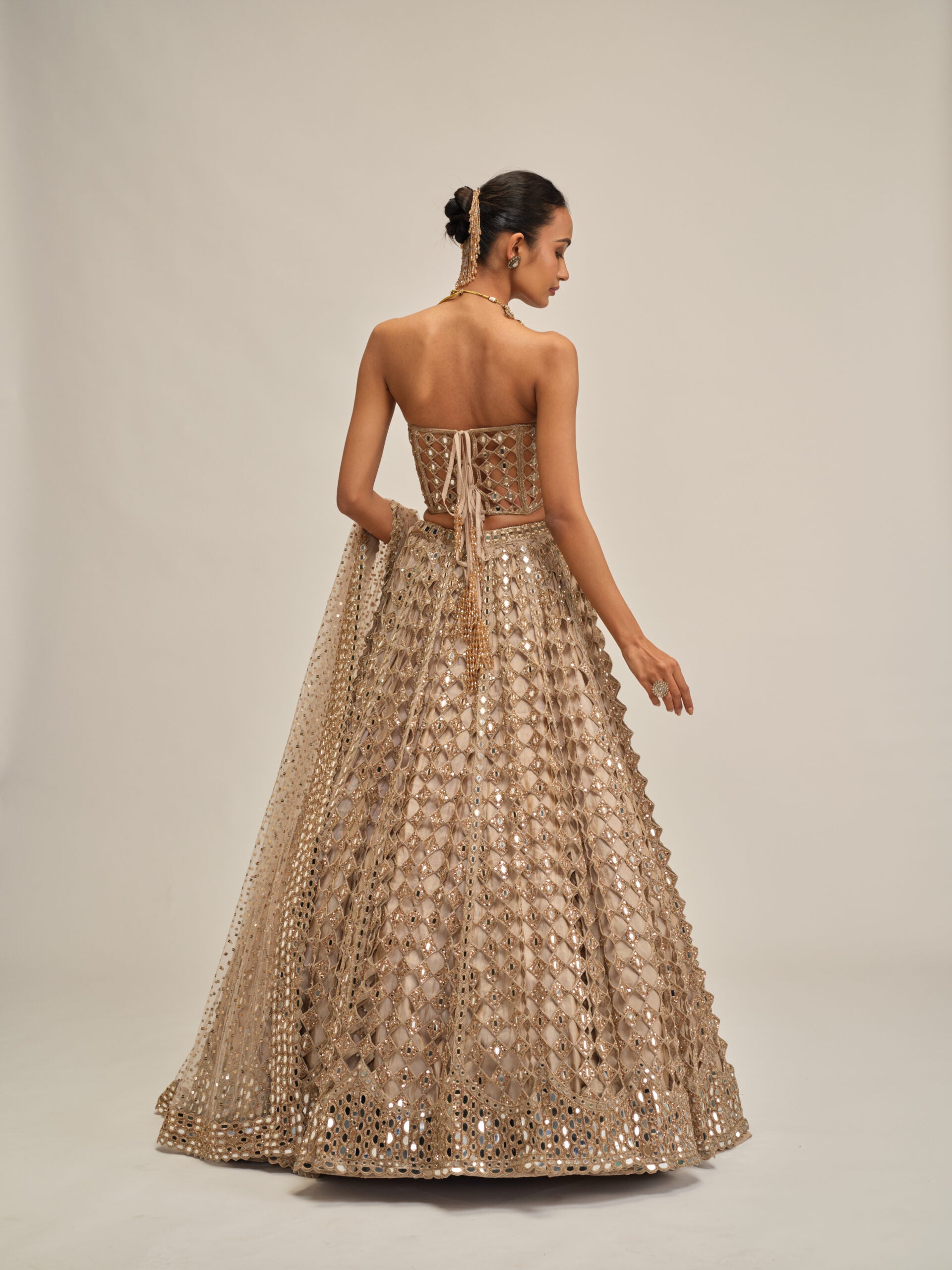 Light Beige Diamond Mirror Cutwork Lehenga With Corset Set 5