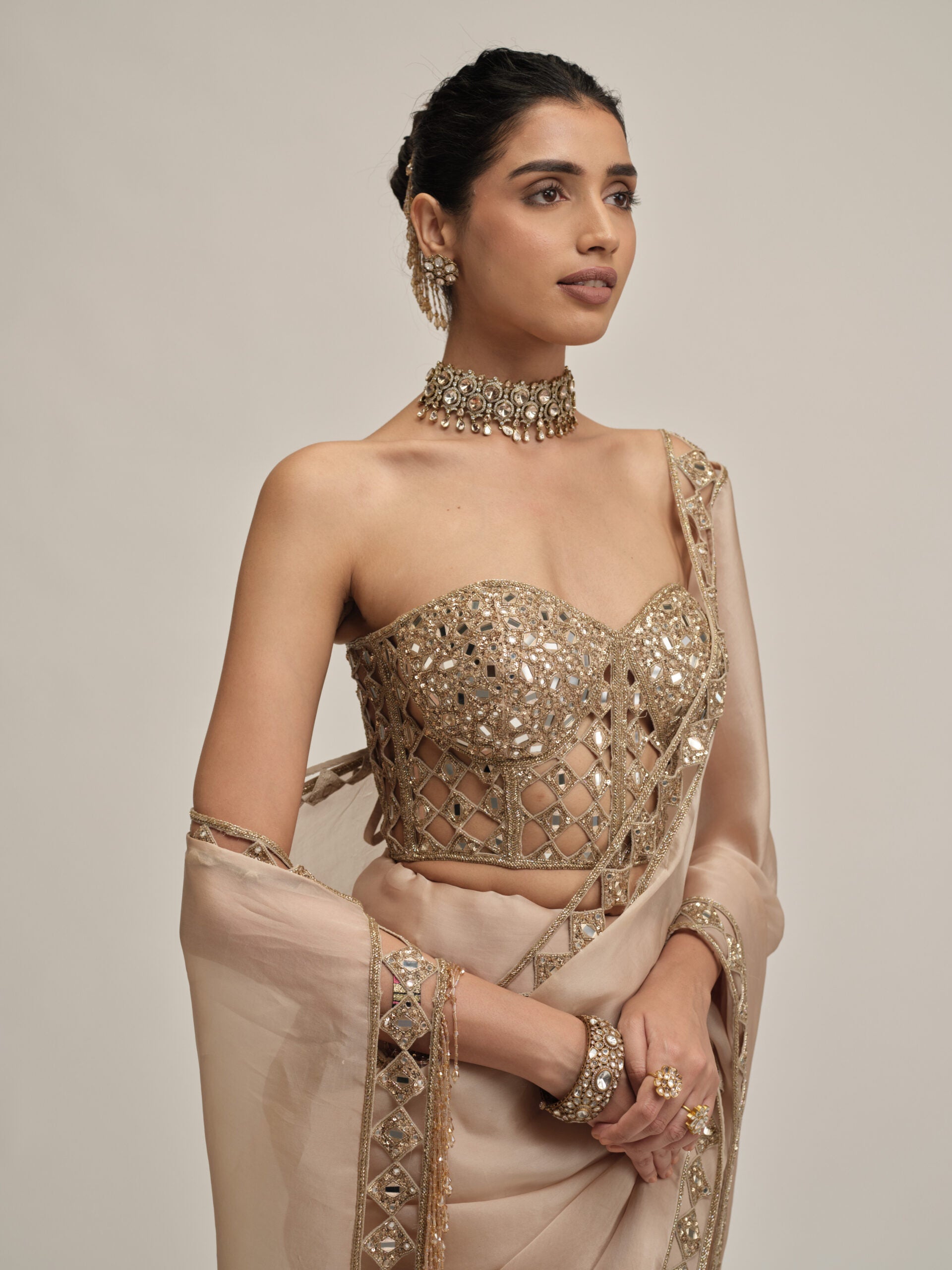 Light Beige Cutwork Border Saree With Corset Set 4