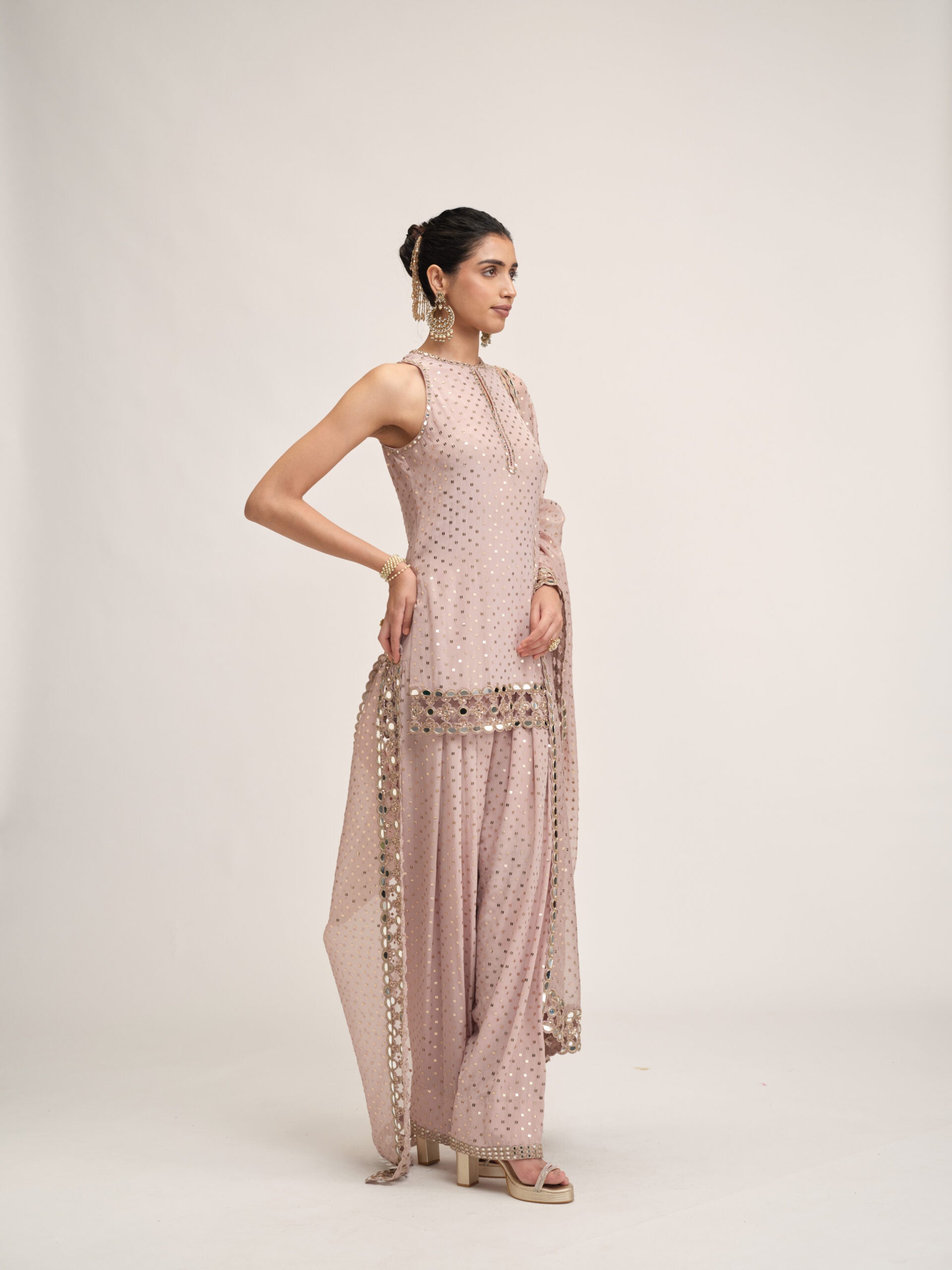Ash Pink Kurta Salwar Set 4