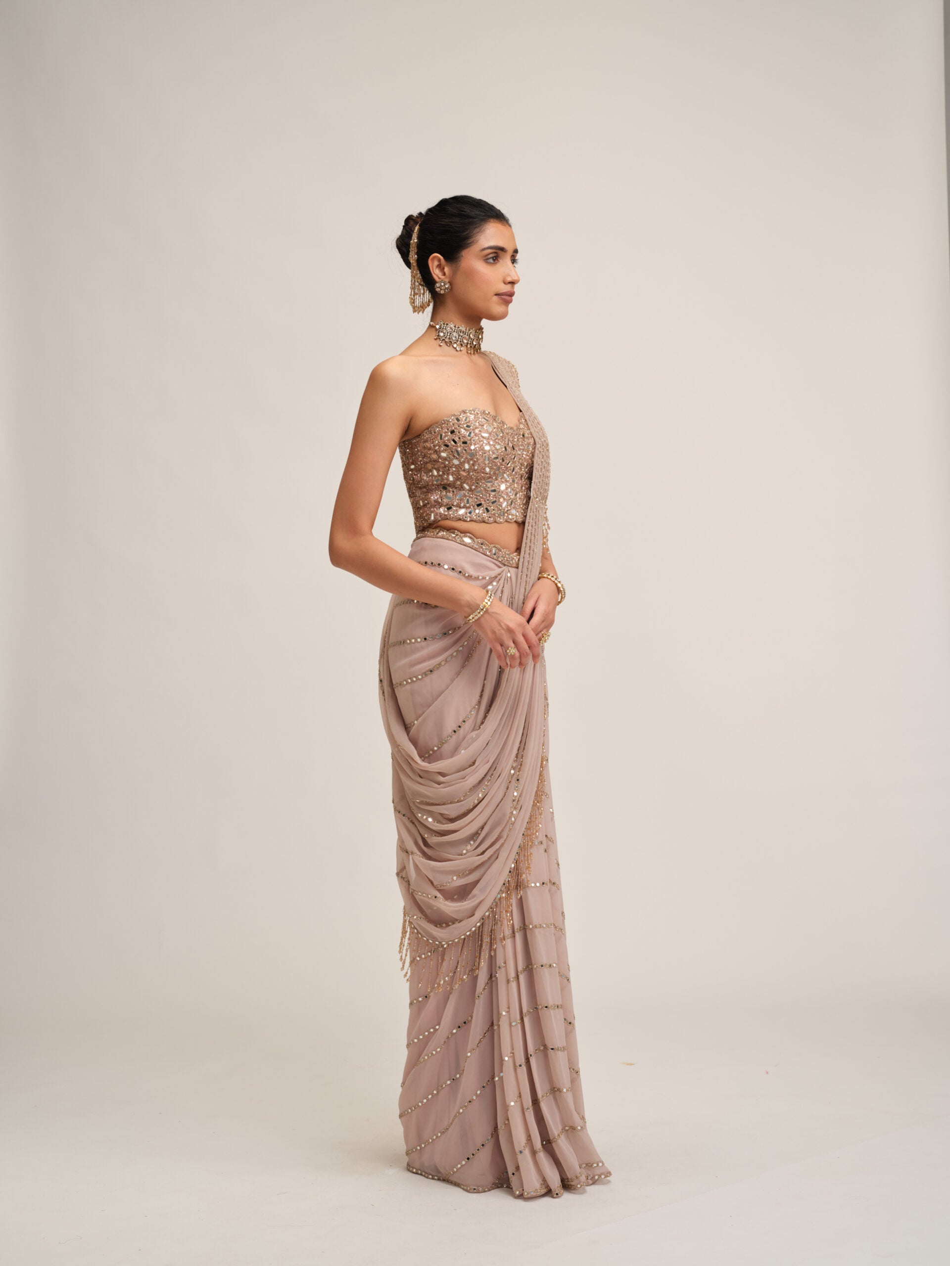 Ash Pink Linear Mirror Saree Set 4