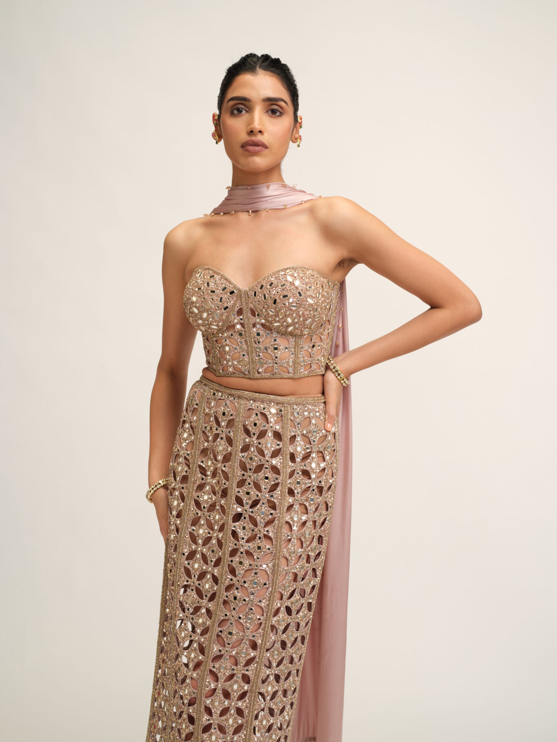Ash Pink Cutwork Pencil Skirt 2