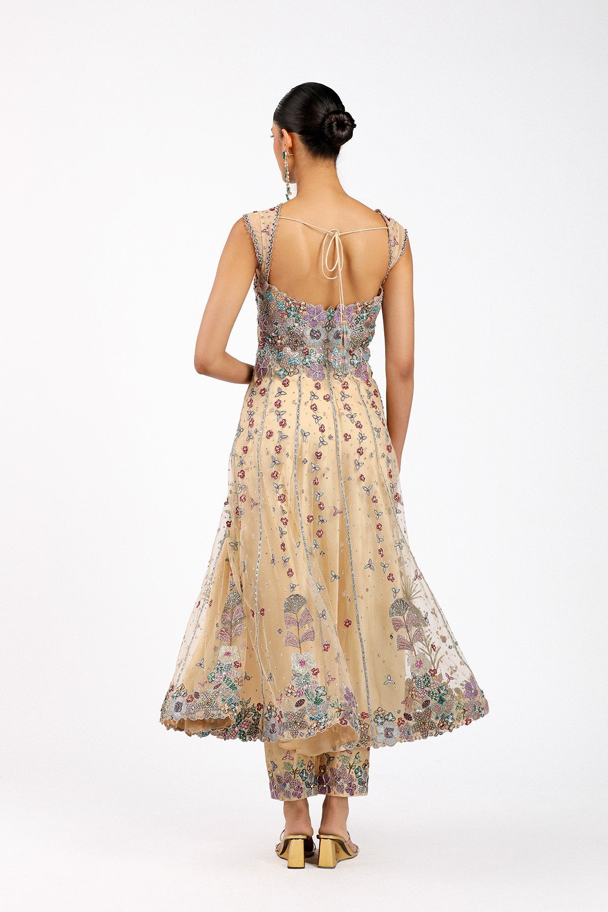 Déliane - Bisque Tulle Anarkali