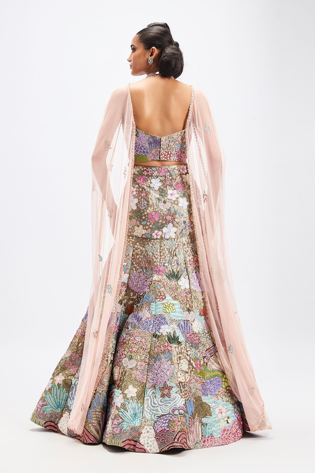 Sharvari In Doréna - Grey Metallic Tissue Mermaid Lehenga