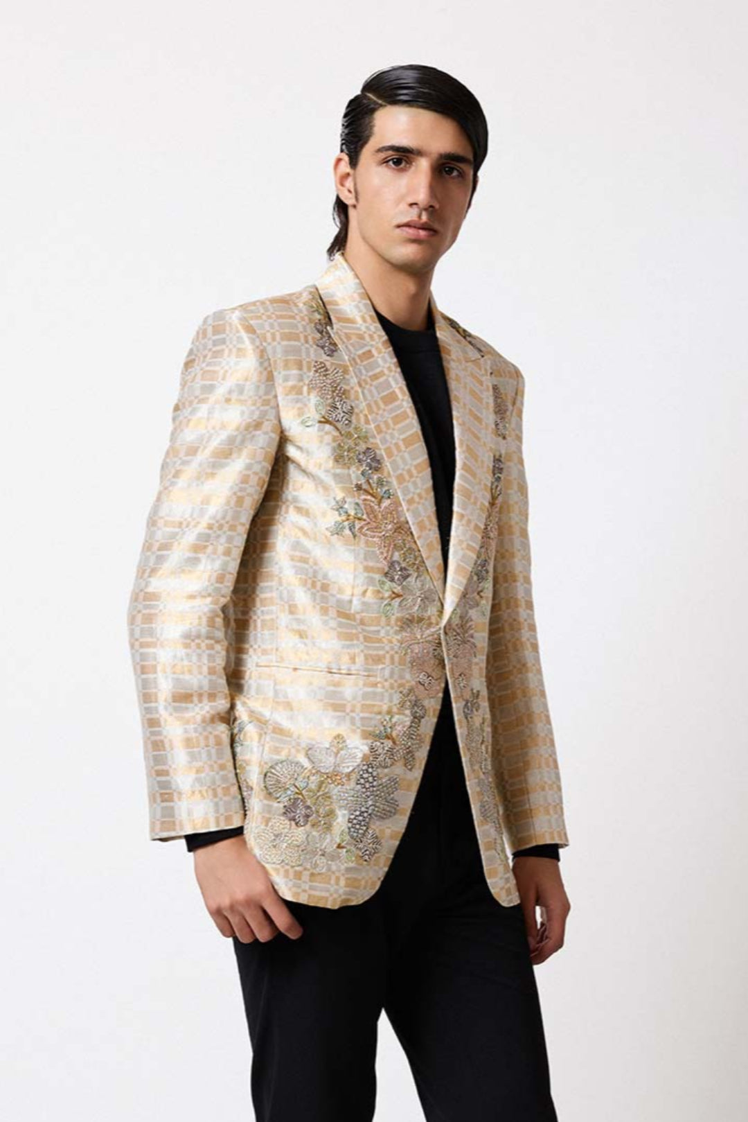 Velnoir - Ivory Gold Banarasi Tissue Brocade Blazer