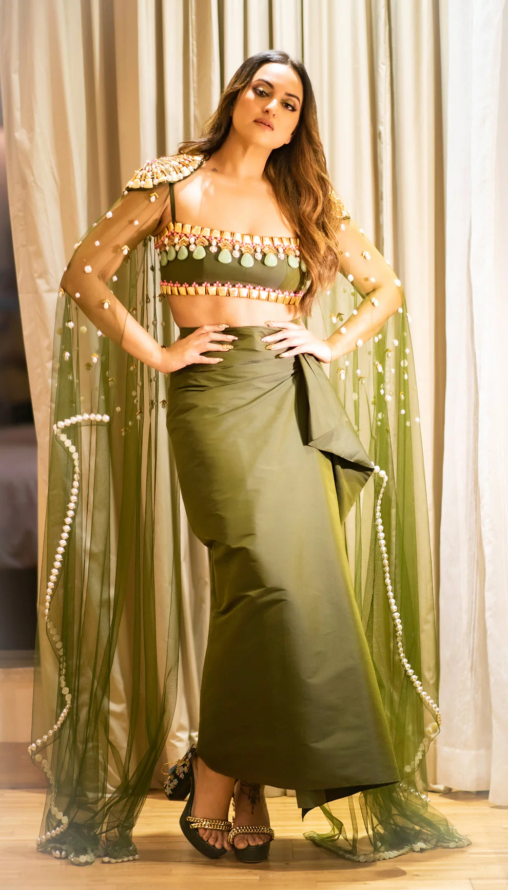 Sonakshi Sinha Green Skirt Set